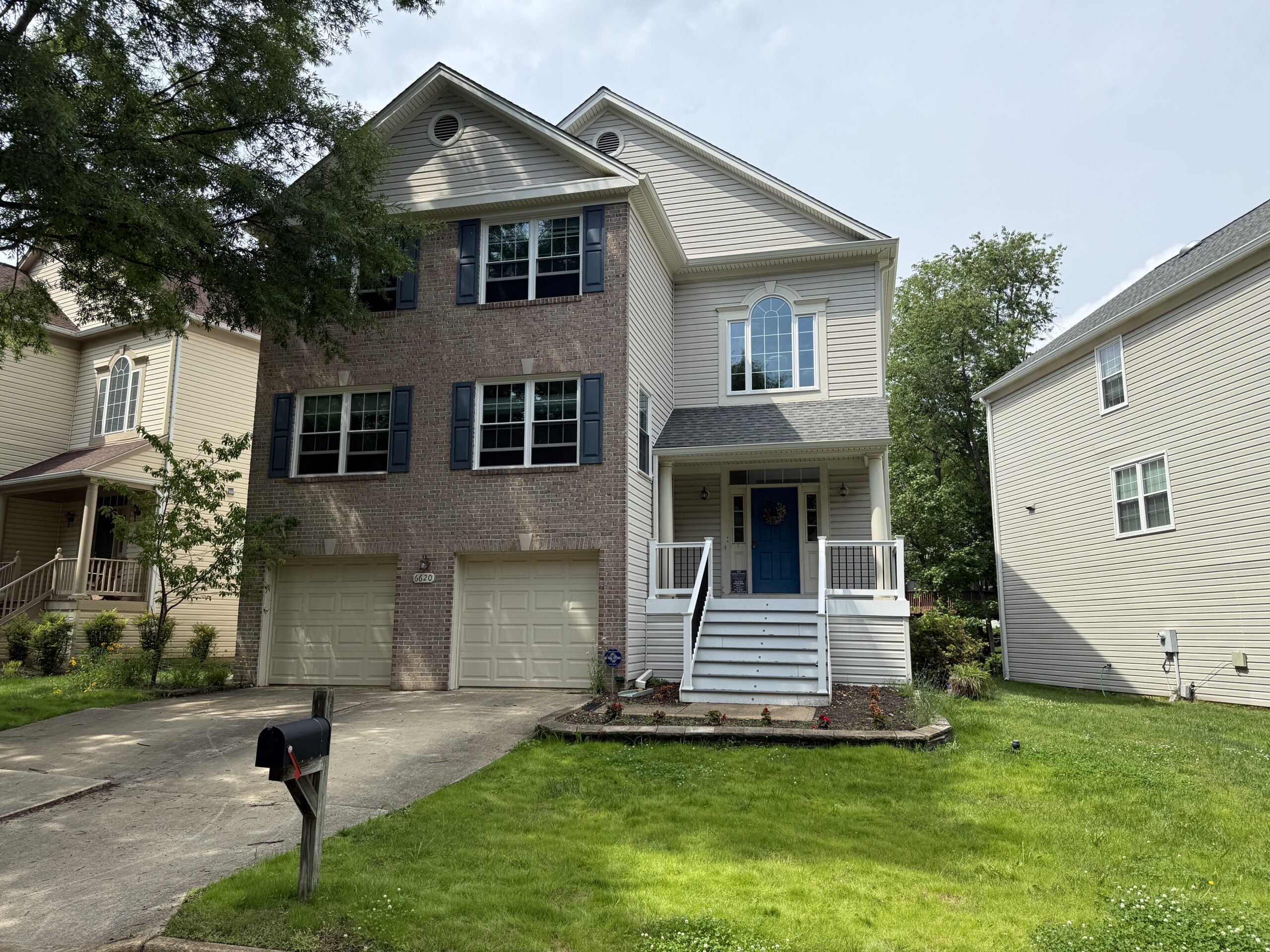 Home #100 | Alexandria | Kingstowne